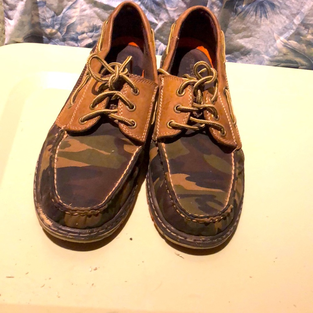 David Russell 905 camo Sperry topsiders like new a little dirt on the bottom